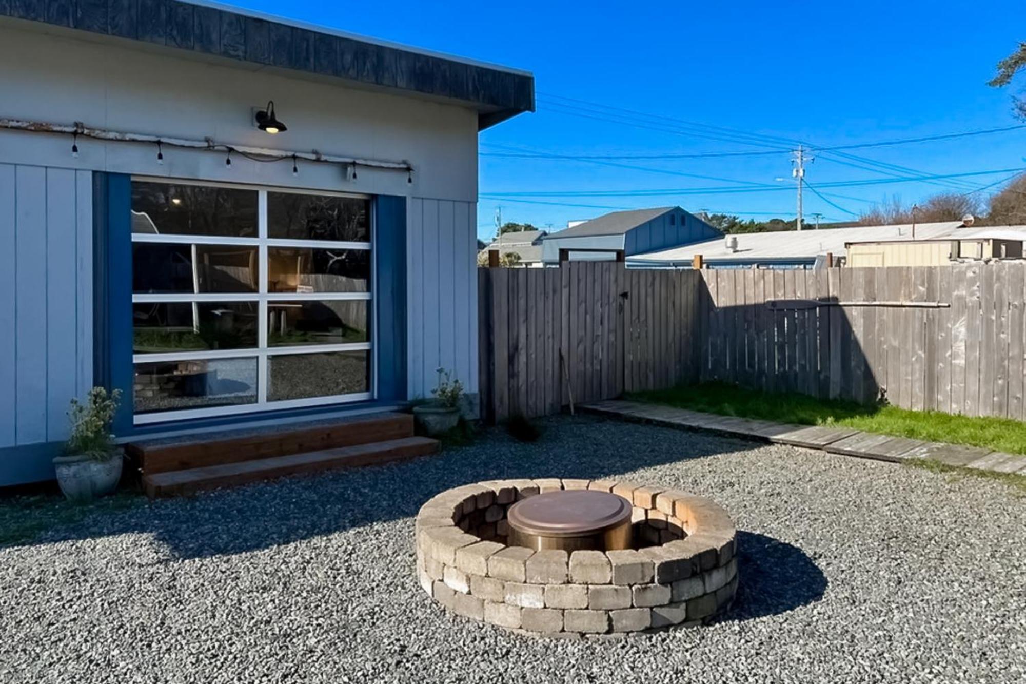 Rockaway Beach Villa Exterior photo